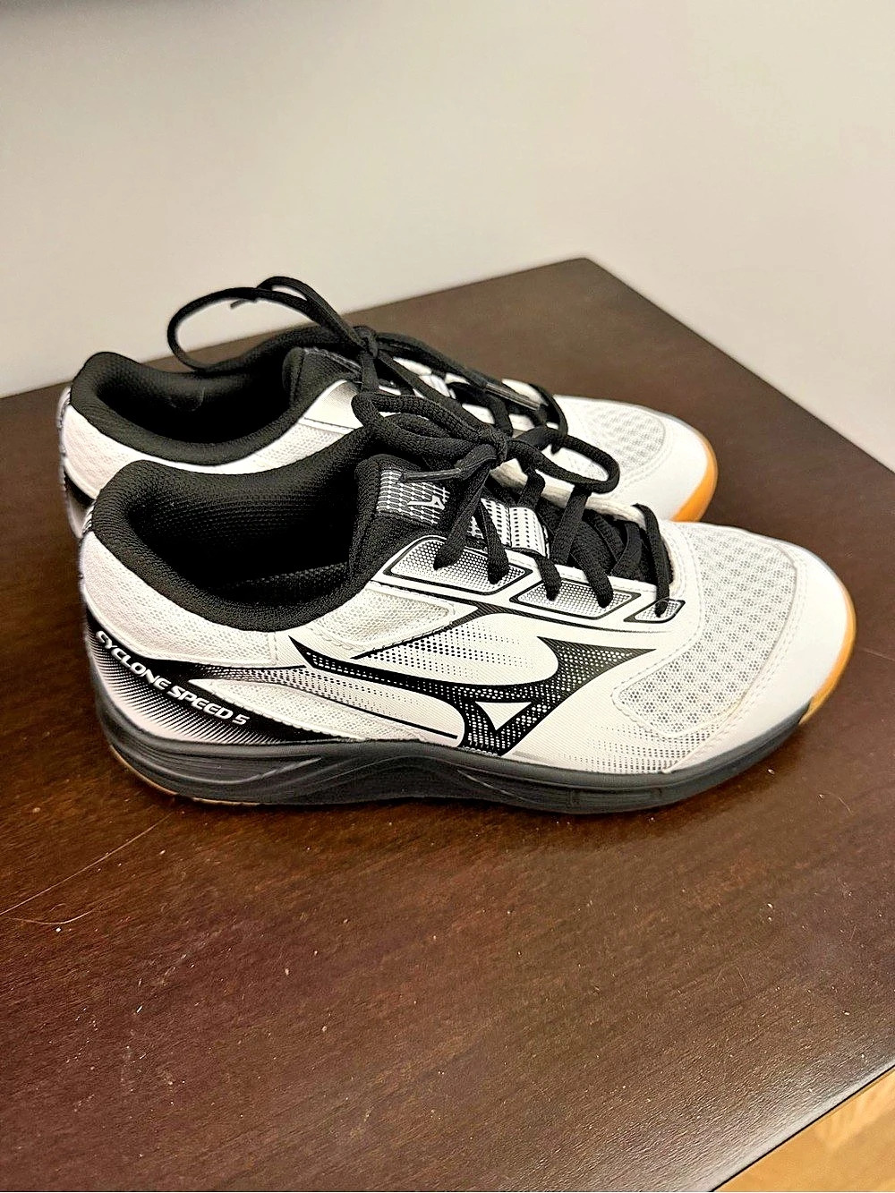 Mizuno Cyclone Speed 5 Women's Athletic Shoes US 7